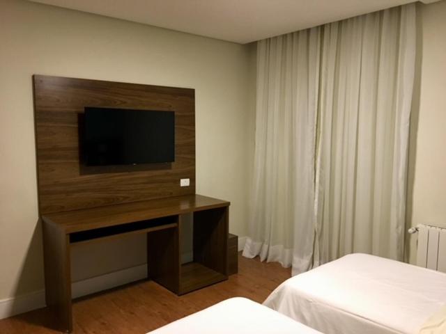 Hotel Chateau Campos do Jordão Buitenkant foto